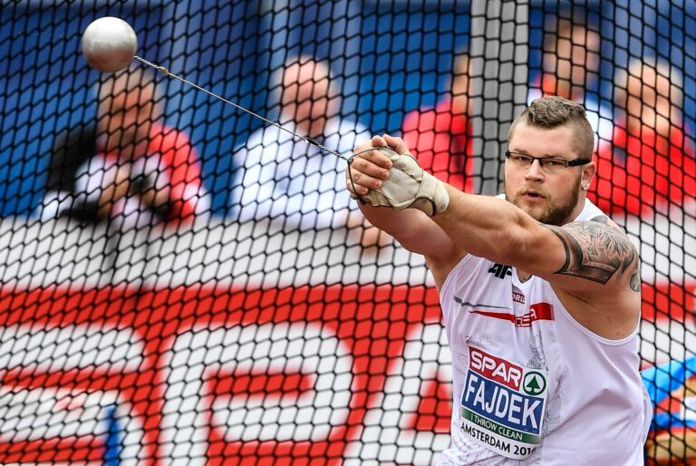 PAWEŁ FAJDEK